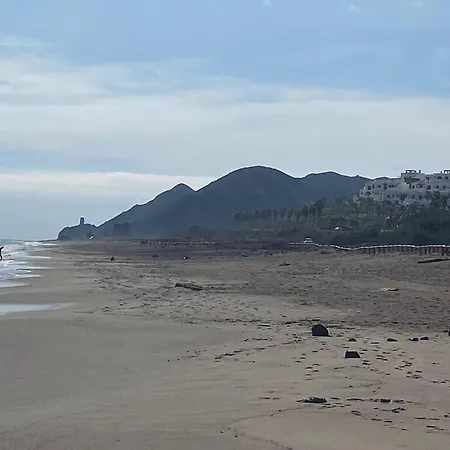 Increibles Vistas A Pie De Playa Apartment *